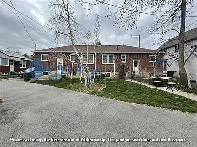 512 E 4th Ave — Photo 12