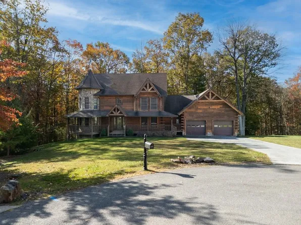 154 Exmoor Ln, Daniels, WV 25832