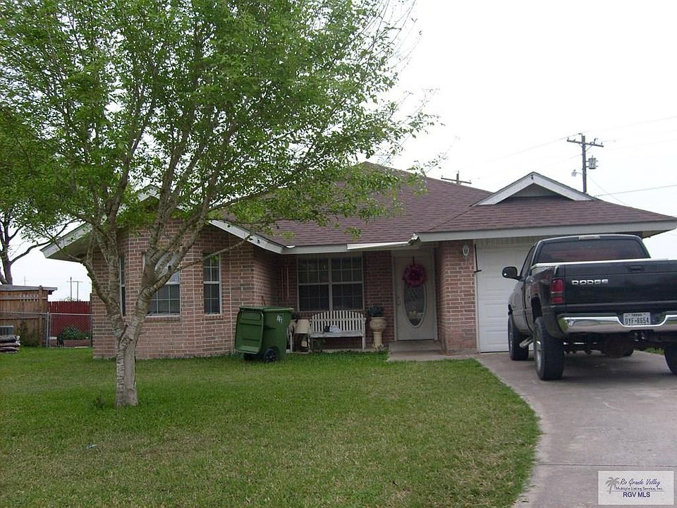 2nd image of 224 Gardenia St