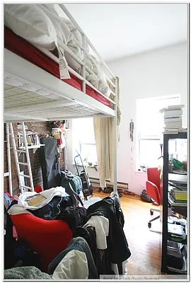 Rented by Bond New York | media 32