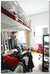 Rented by Bond New York