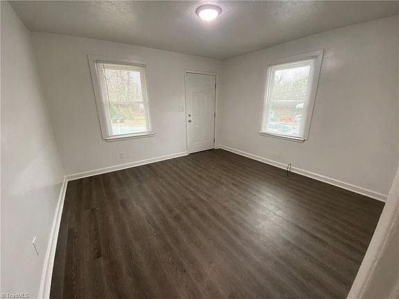 2nd image of 930 Randolph St Unit A