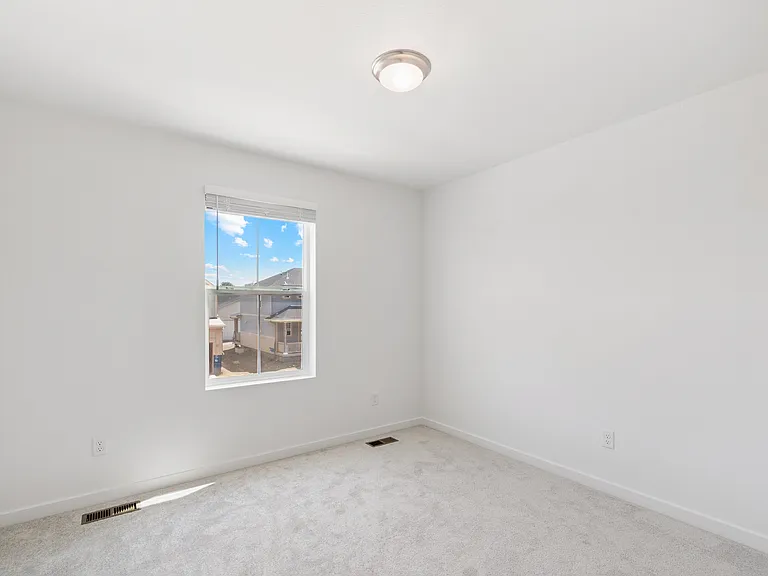 7327 S Yank Ct — Photo 32