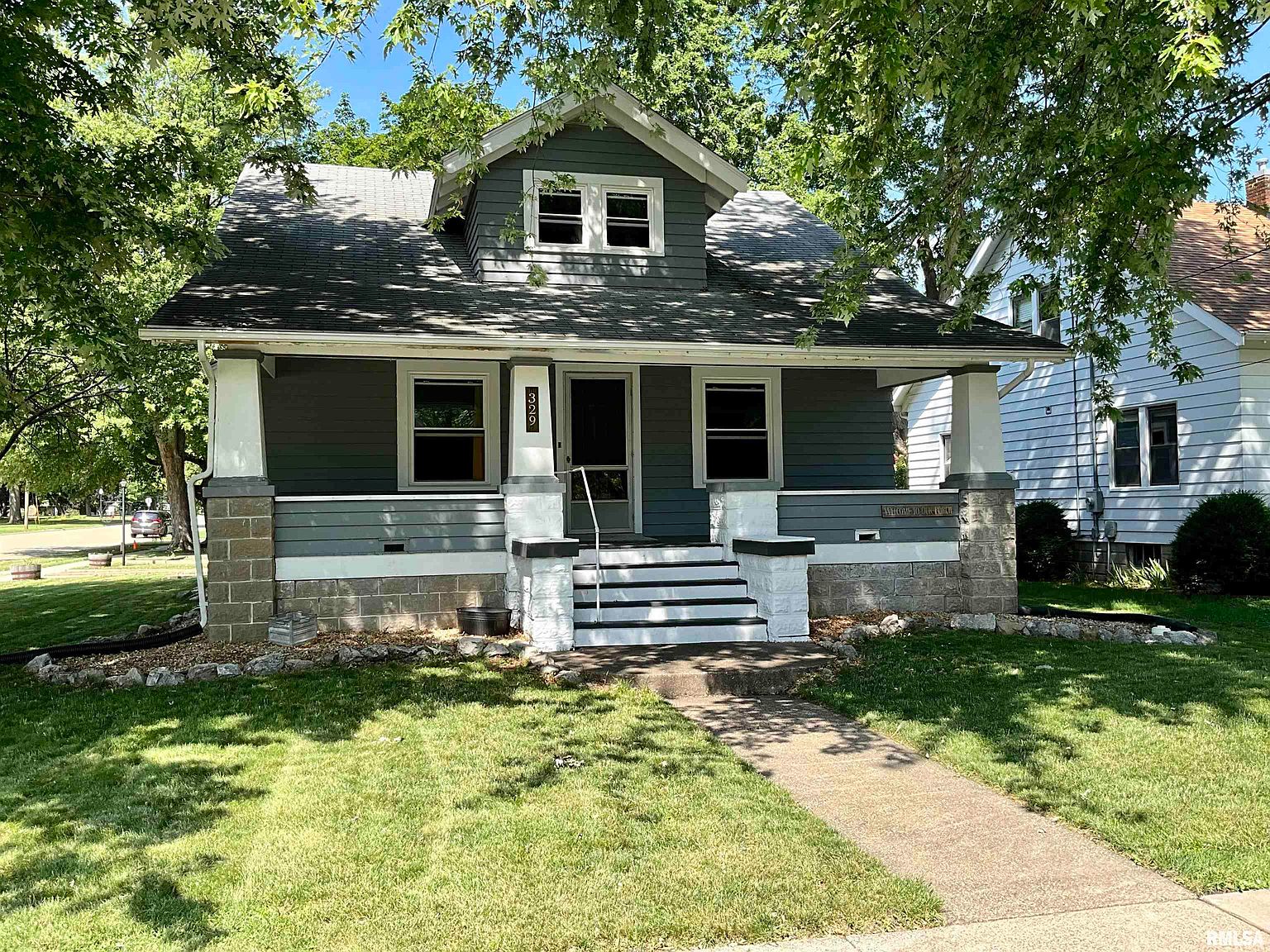 329 S Oakwood Ave, Geneseo, IL 61254 Zillow