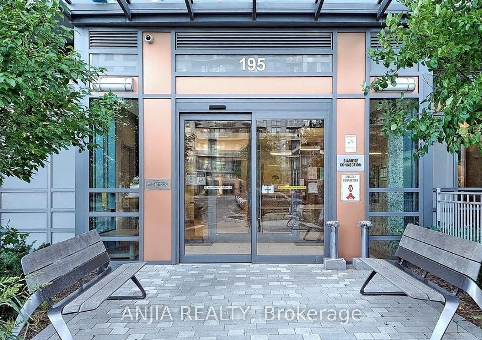 JOY Condos — Photo 2
