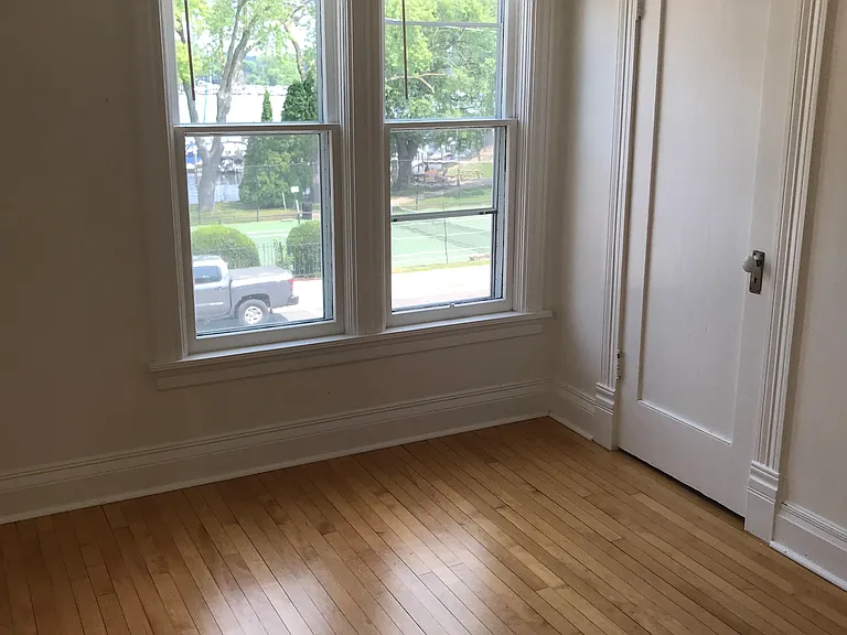 444 Lake St #2 — Photo 8