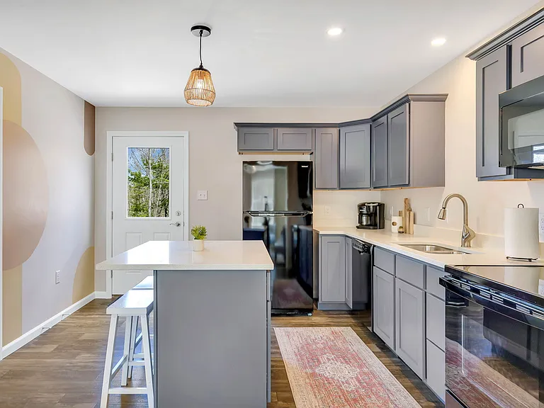 Christian Ridge Rd — Photo 2