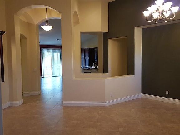 3rd image of 5005 Wild Thyme Ave #0