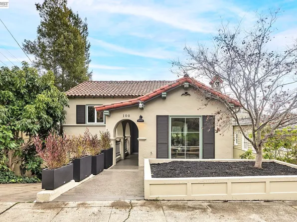 100 Sonia St, Oakland, CA 94618