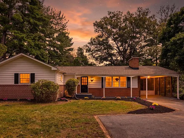 2933 Bethany Ln, Ellicott City, MD 21042