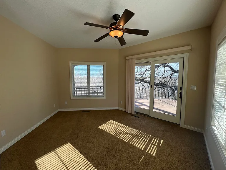 694 Panorama Cir NW — Photo 9
