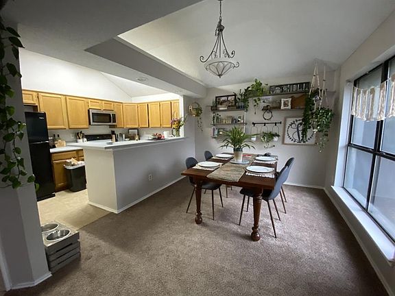 2nd image of 6813 Dalmation Cir
