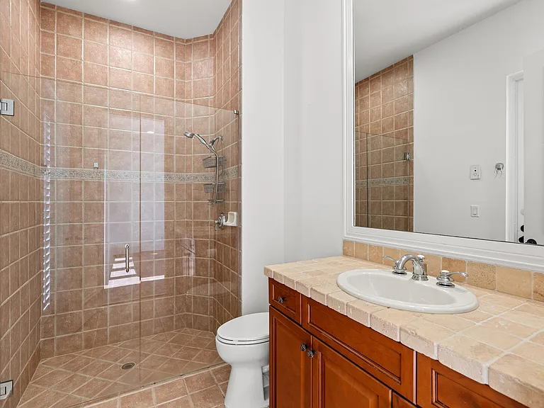 17550 Circle Pond Ct — Photo 66