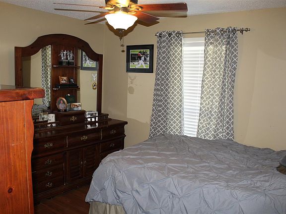 5th image of 2361 Clifton Dr