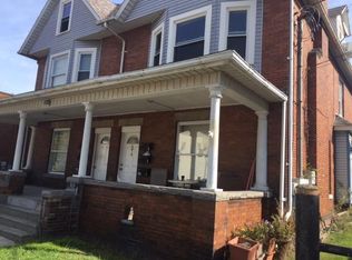 343 Malleable St, Sharon, PA 16146