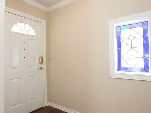 3rd image of 608-1 Two Blue Starr Dr