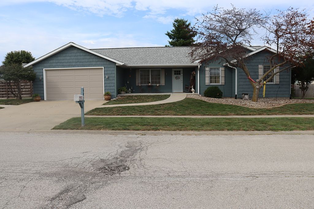 403 Wintergreen Dr - Property Image