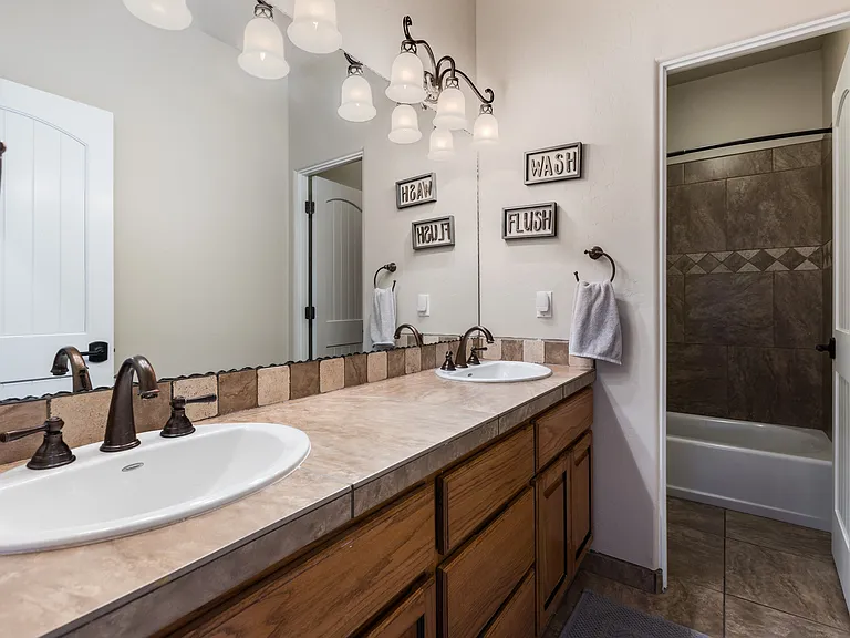 5701 Rio Animas Rd NE — Photo 16