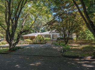 7 Forest Hills Dr, Madison, CT 06443