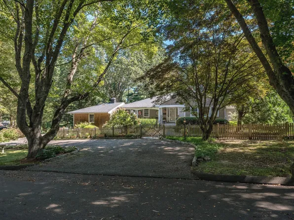 7 Forest Hills Drive, Madison, CT 06443