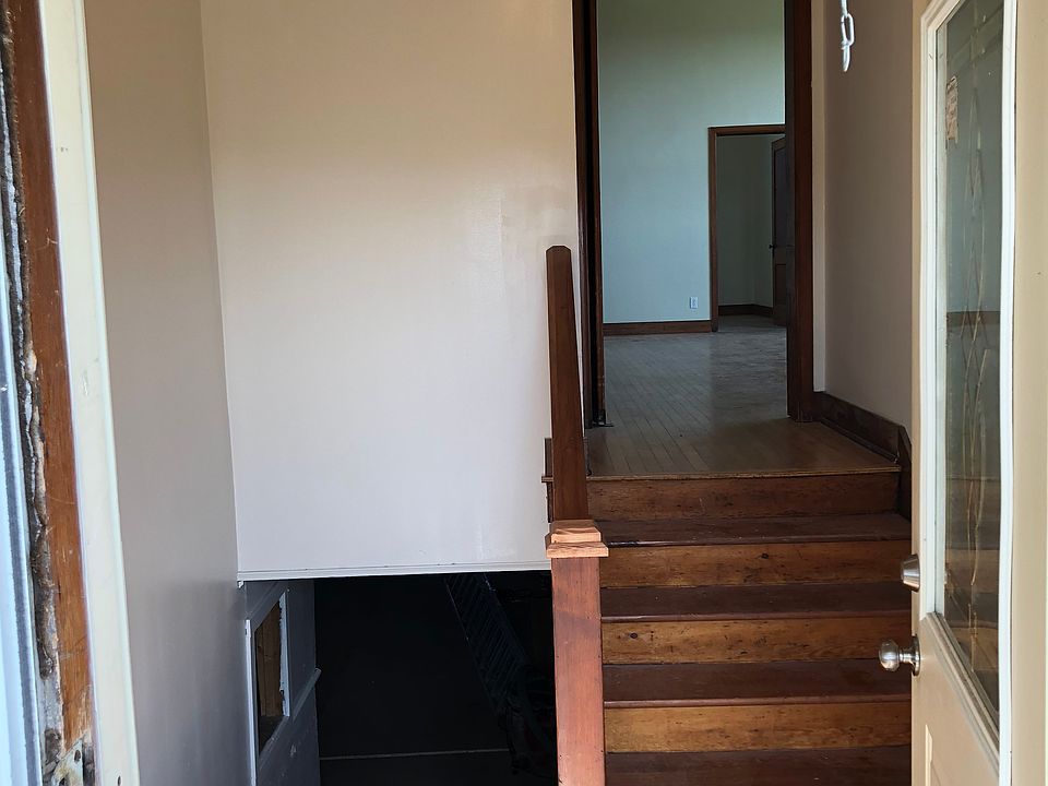 1st image of 13 N West Ave