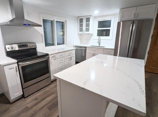 12212 48th Ave S, Seattle, WA 98178