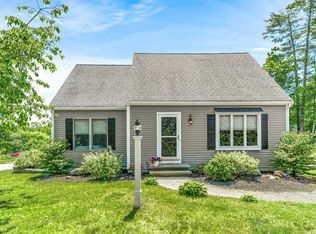 27-27A Andrews Farm Rd, Boxford, MA 01921