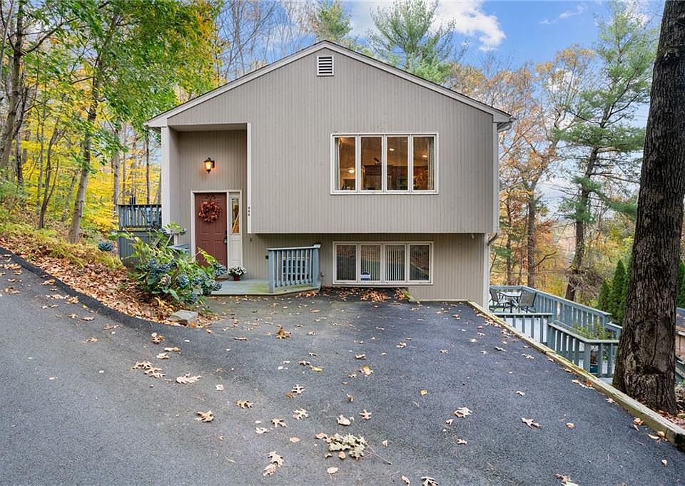 986 Knotty Oak Rd, Coventry, RI 02816 Zillow