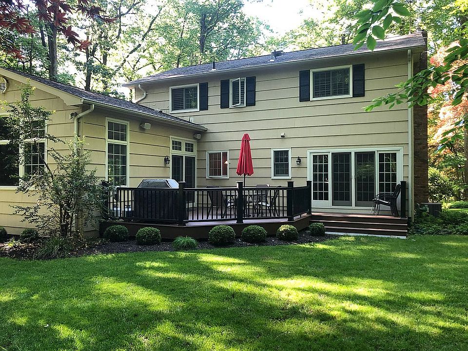 2nd image of 129 Tuttle Rd