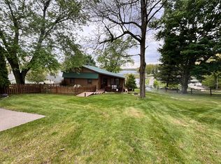 320 Lane 425 Jimmerson Lk, Fremont, IN 46737