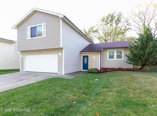 28 Huntingwood Rd, Matteson, IL 60443