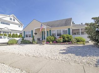 214 53rd St, Avalon, NJ 08202