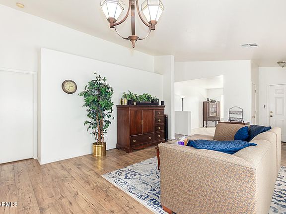 4th image of 15798 W PAPAGO Street