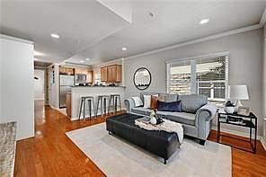 2nd image of 3009 Speedway APT 3