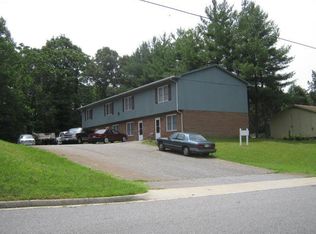 1149 Yorkshire Rd, Martinsville, VA 24112