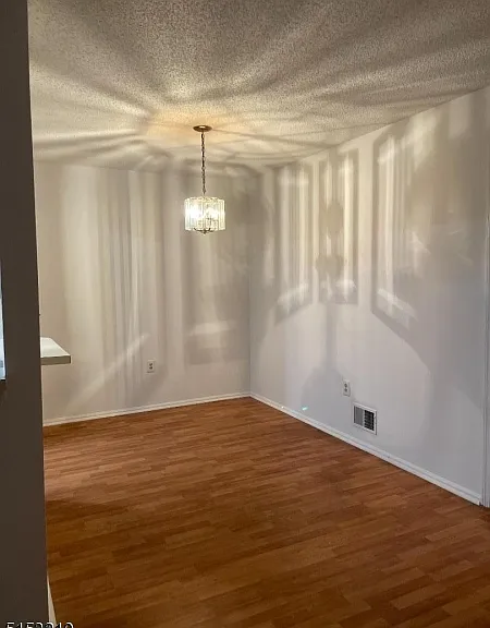 3301 Winder Dr — Photo 3
