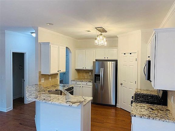 4th image of 1905 Harrison Park Dr #1905