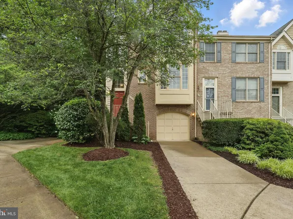 1393 Heritage Oak Way, Reston, VA 20194