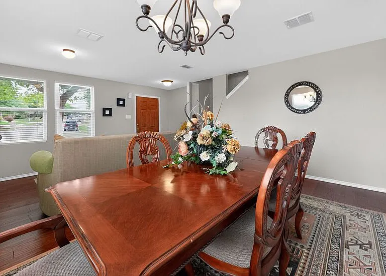 9601 Euclid Dr — Photo 23