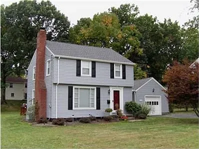 2235 Oran Dr photo 1