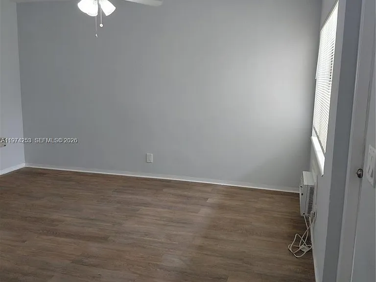 1431 SW 24th Ct #3 — Photo 15