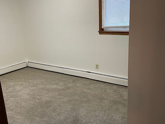 5th image of 3017 Verndale Ave #62