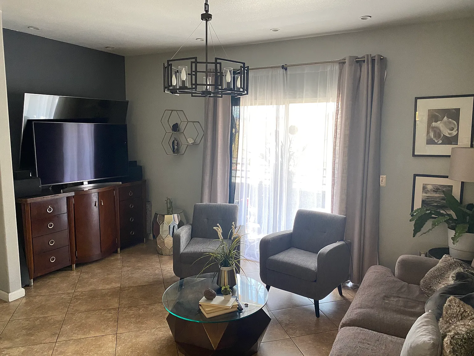 1 bed, 965 sqft, $1,190 — Photo 3