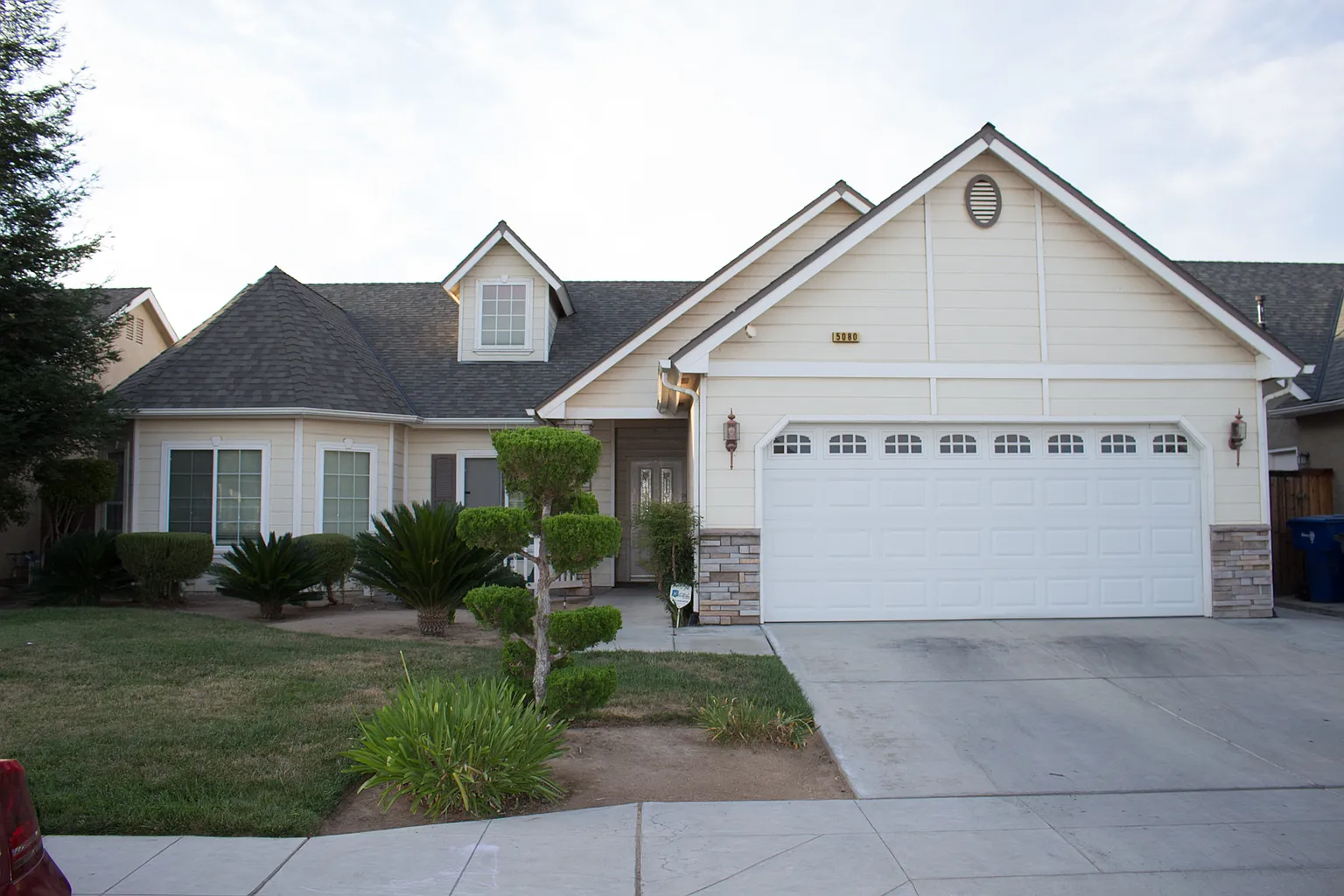 5080 W Hunter Ave photo 1