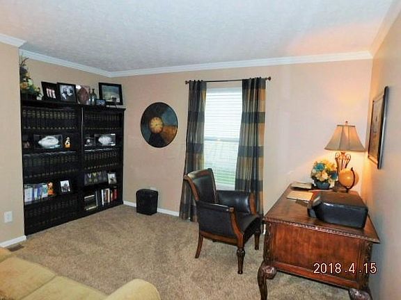 2nd image of 8031 Fenway Cir