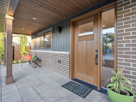 3rd image of 238 Slater Cres
