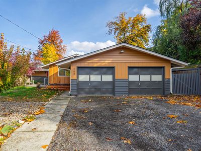 208 Oregon Ter, Medford, OR, 97504