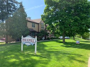 20996 Taft Rd, Northville, MI 48167