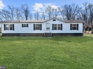 927 Sykes Ln, Williamstown, NJ 08094