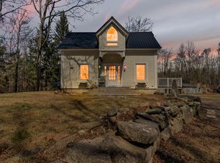22 Walkers Lane, Kennebunkport, ME 04046